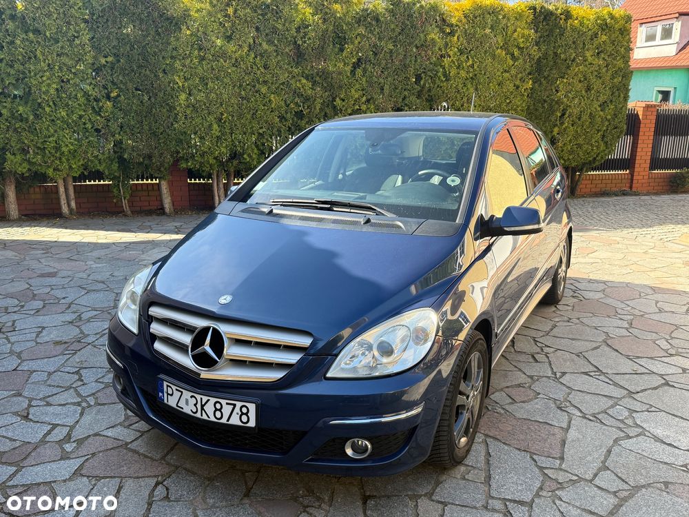 Mercedes-Benz Klasa B 200 CDI Special Edition - 1