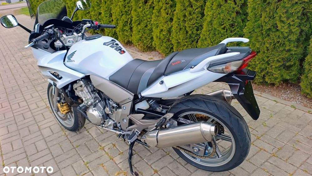 Honda CBF - 8