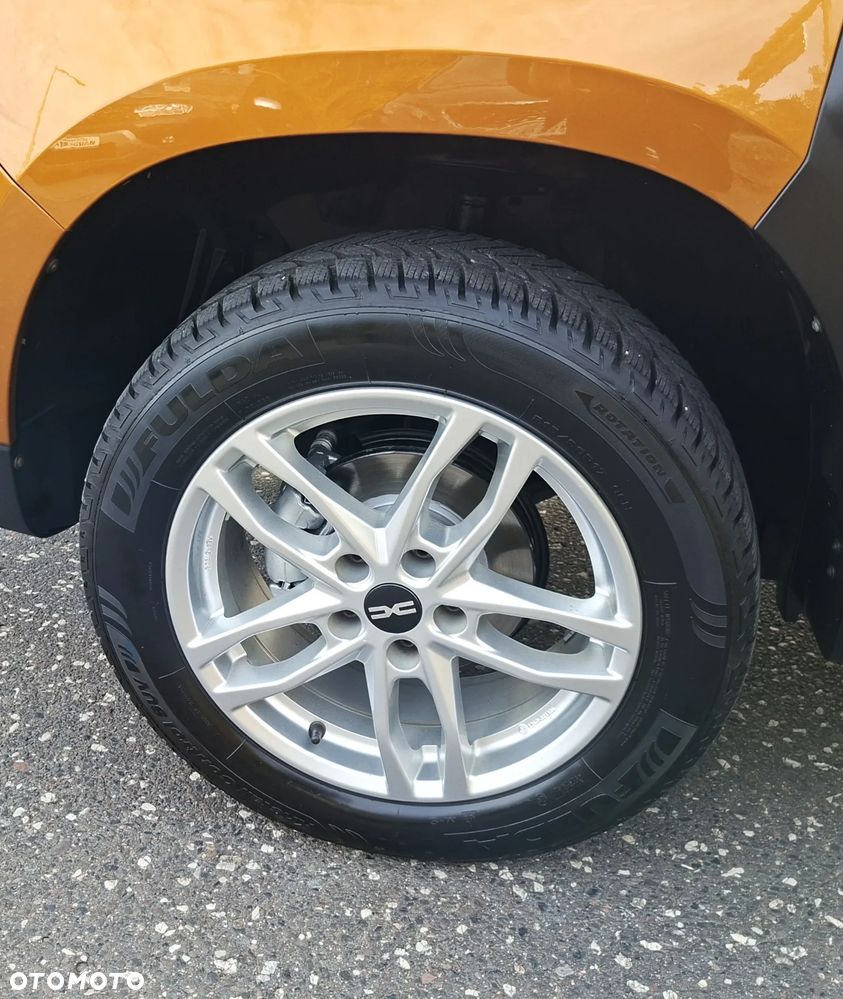 Dacia Duster 1.6 SCe Connected by Orange - 16