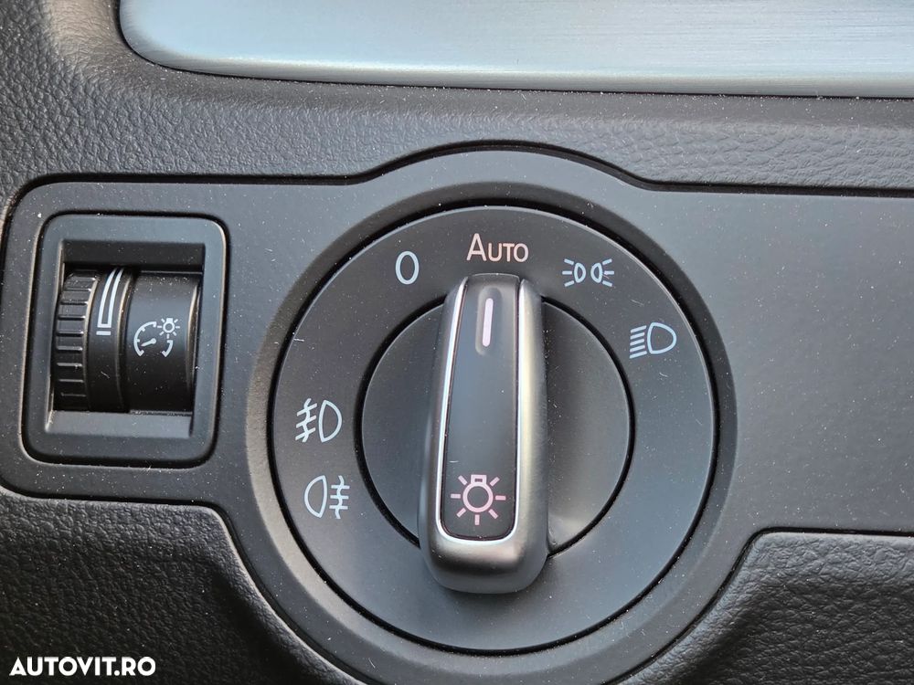 Volkswagen Passat Alltrack - 19