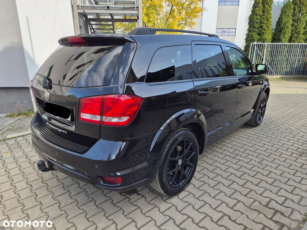 Fiat Freemont 2.0 Multijet 16V DPF Automatik Allrad Black Code - 6