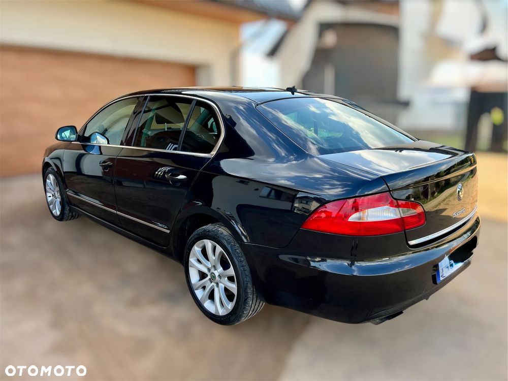 Skoda Superb 2.0 TDI Elegance - 5
