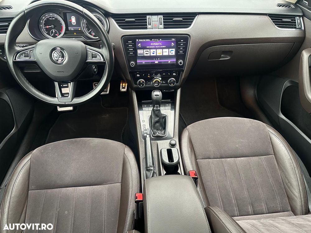 Skoda Octavia 2.0 TDI DSG Style - 6
