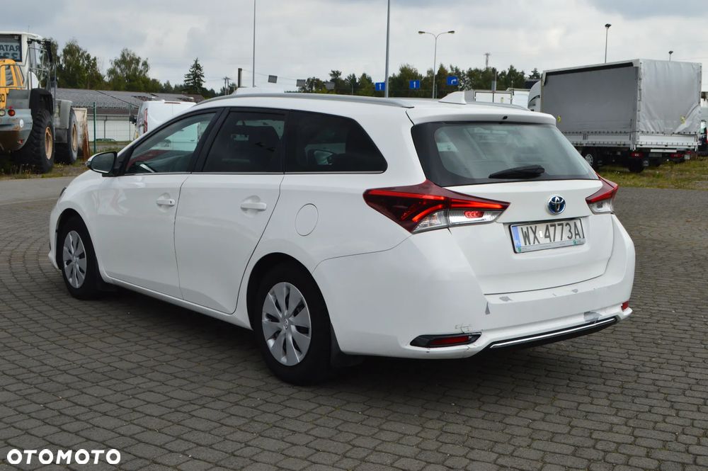 Toyota Auris 1.8 HSD Luna - 8
