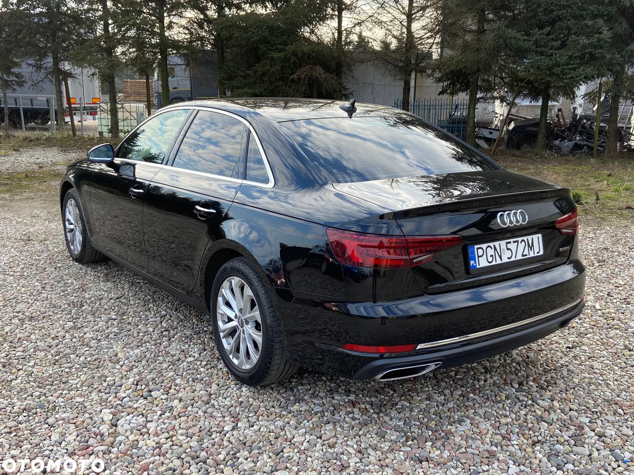 Audi A4 ver-45-tfsi-quattro-s-tronic-advanced - 16
