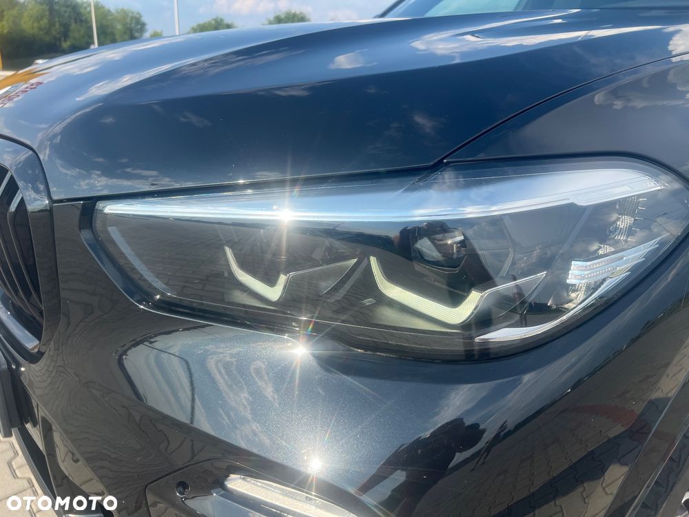 BMW X5 xDrive30d mHEV - 13