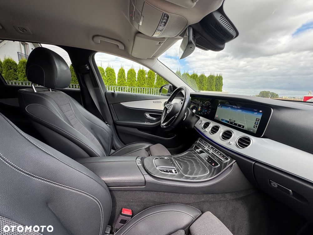 Mercedes-Benz Klasa E 300 de 9G-TRONIC AMG Line - 11