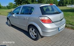 Opel Astra 1.6 Easytronic - 20