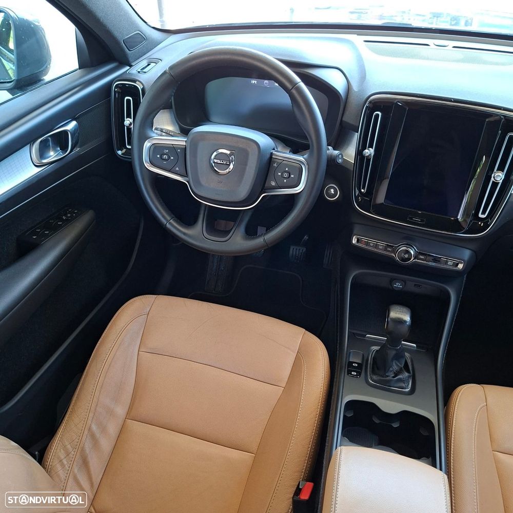 Volvo XC 40 1.5 T3 Momentum - 15