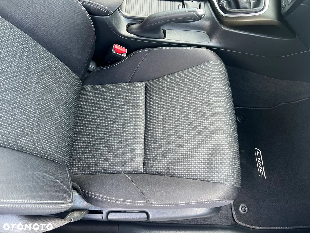 Honda Civic 1.8 Elegance (Honda Connect+) - 35