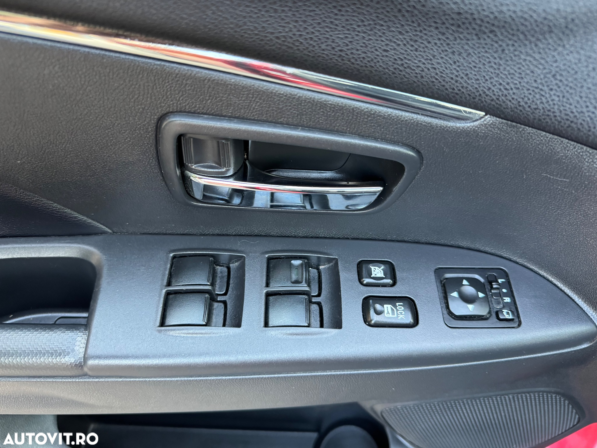 Mitsubishi ASX 1.8 DI-D 2WD Instyle - 19