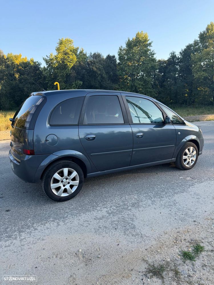 Opel Meriva 1.3 CDTi Cosmo - 9