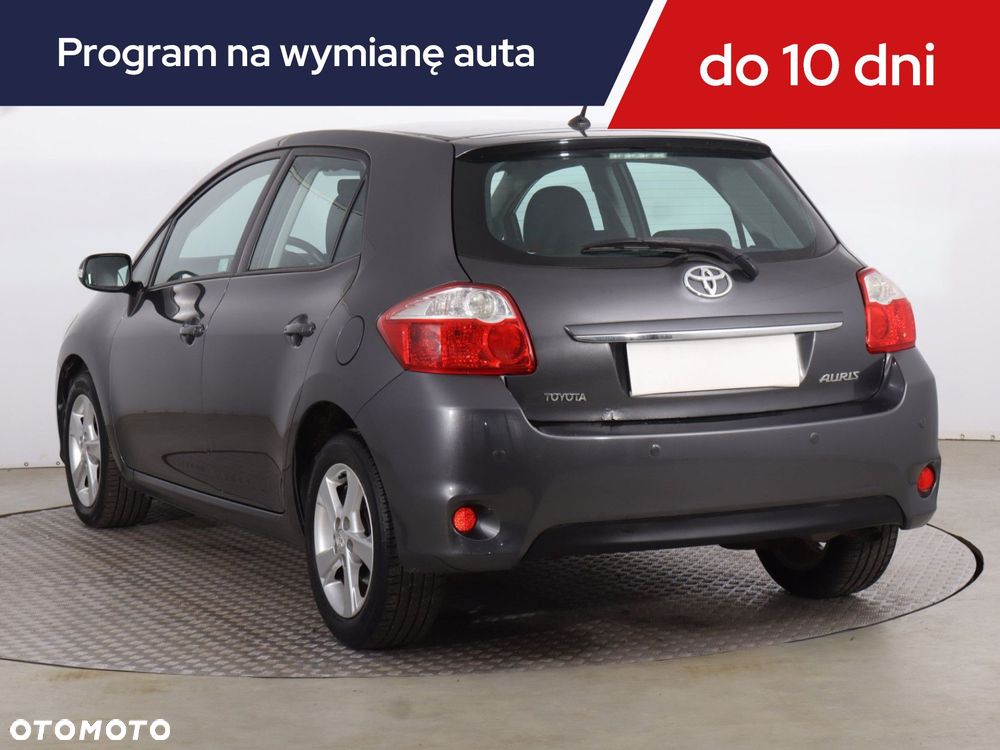 Toyota Auris - 6