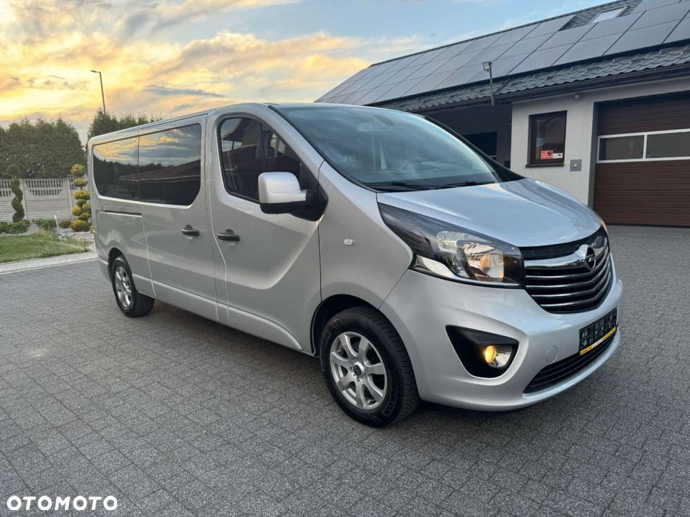 Opel Vivaro - 2