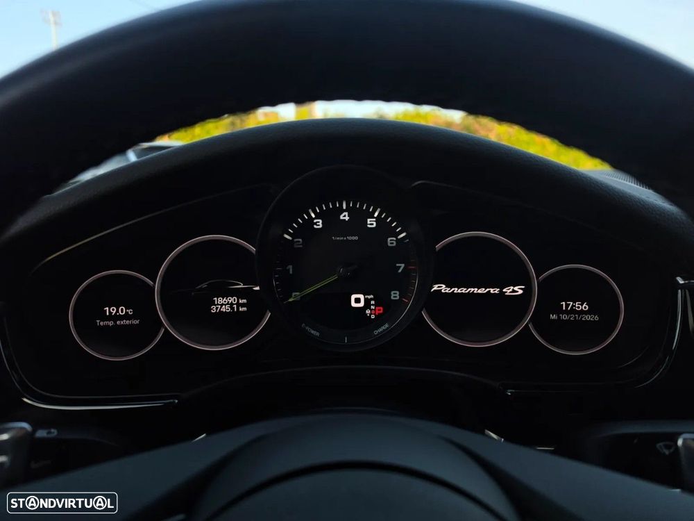 Porsche Panamera 4S E-Hybrid Executive - 17