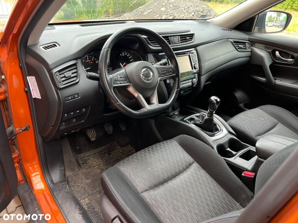 Nissan X-Trail - 8