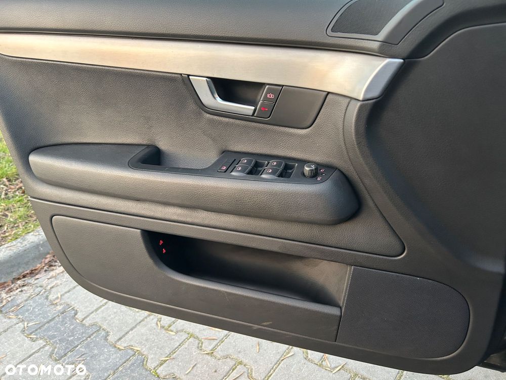 Audi A4 Avant 3.0 TDI quattro - 20