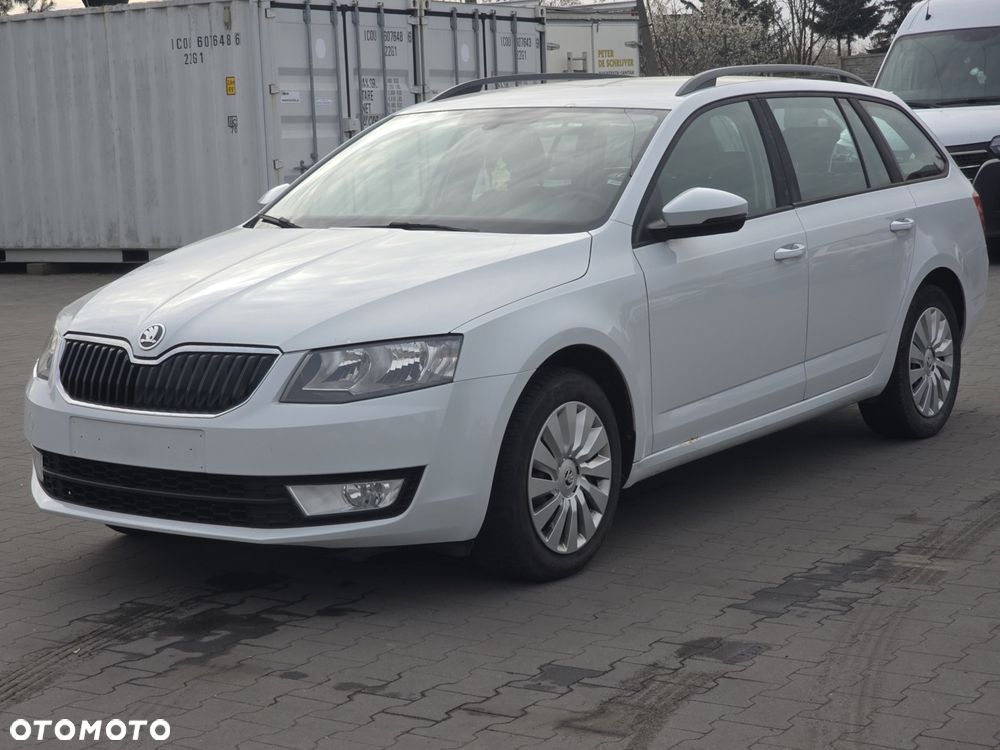 Skoda Octavia 1.6 TDI DPF Ambition - 1
