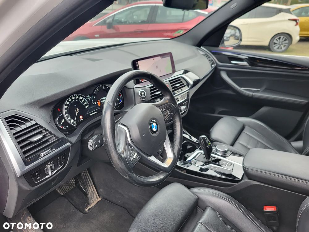 BMW X3 xDrive25d xLine - 6