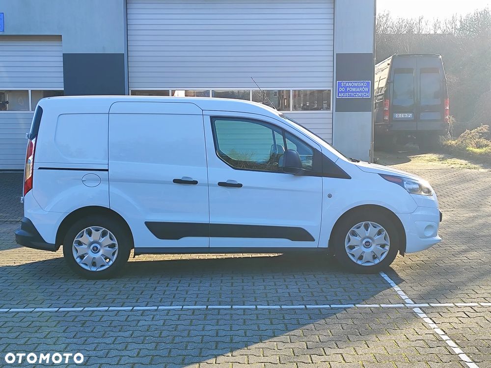 Ford Transit Connect - 4