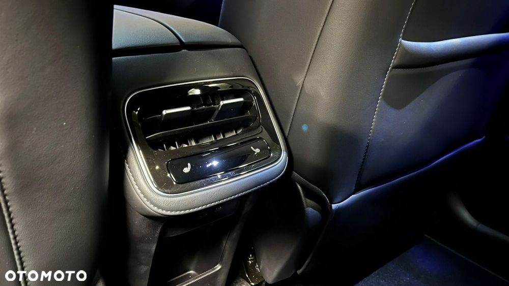 Chery Tiggo 8 - 10