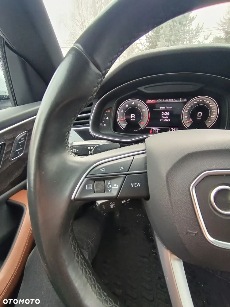 Audi Q8 55 TFSI quattro tiptronic - 35