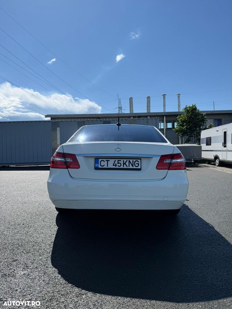 Mercedes-Benz E - 3