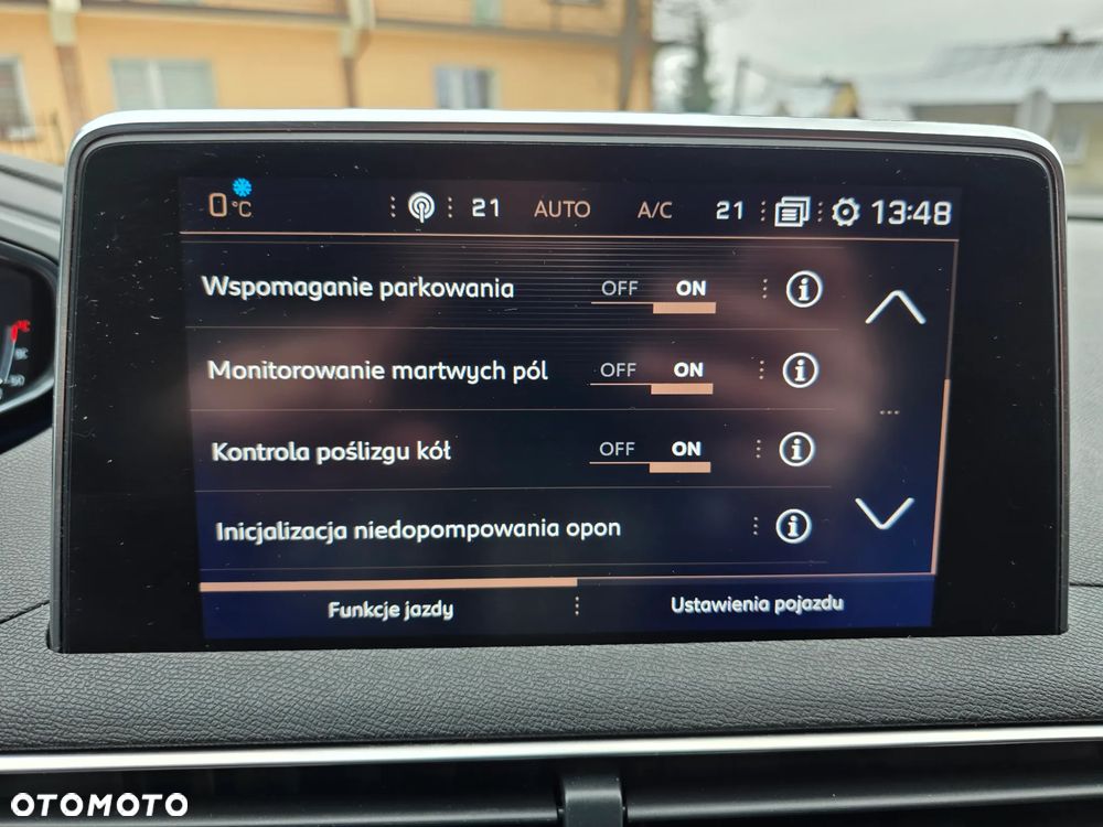 Peugeot 5008 PureTech 180 EAT8 Stop & Start GT Pack - 31