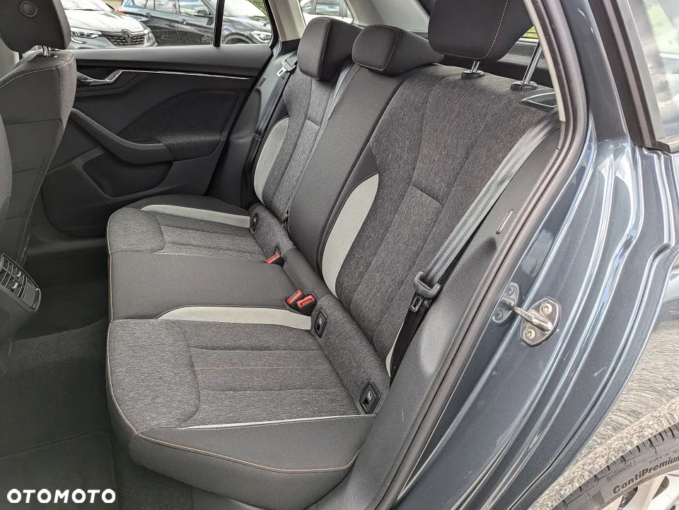 Skoda Kamiq 1.0 TSI Style - 29