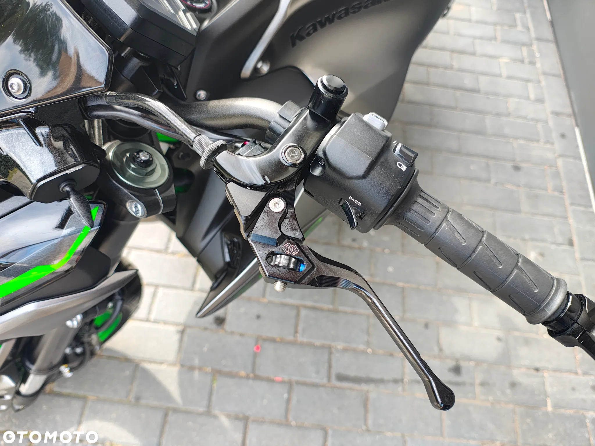 Kawasaki Z 900 - 13