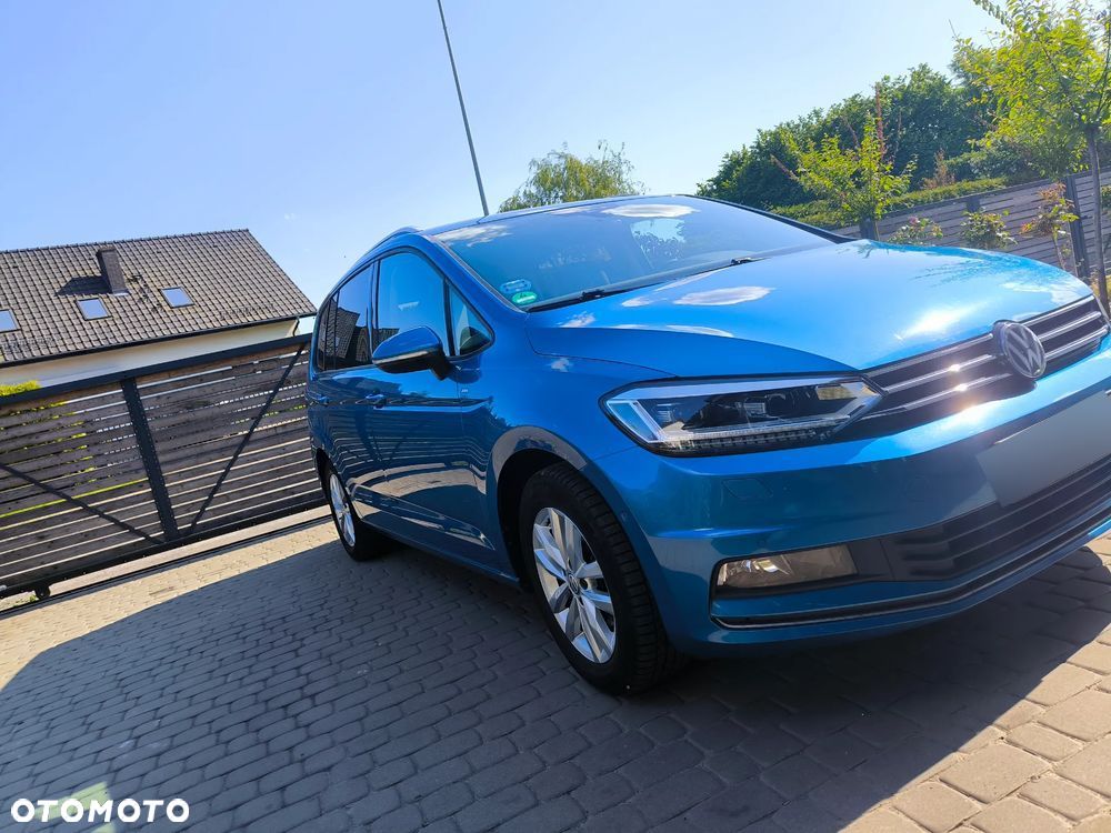 Volkswagen Touran 2.0 TDI BMT Comfortline - 3