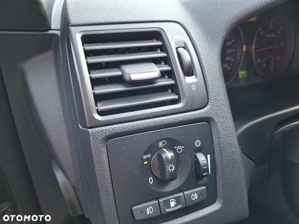 Volvo V50 - 14