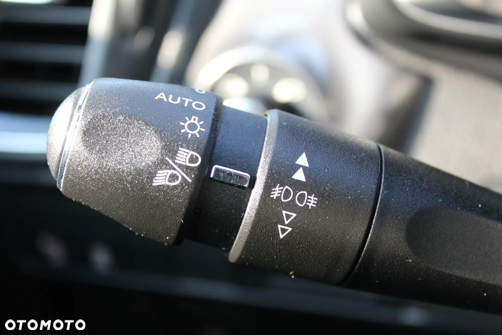 Citroën DS5 2.0 HDi SoChic - 18