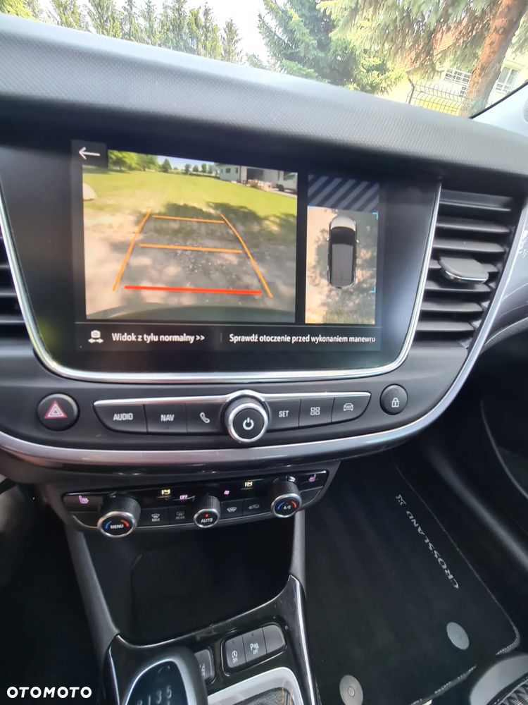 Opel Crossland X - 9