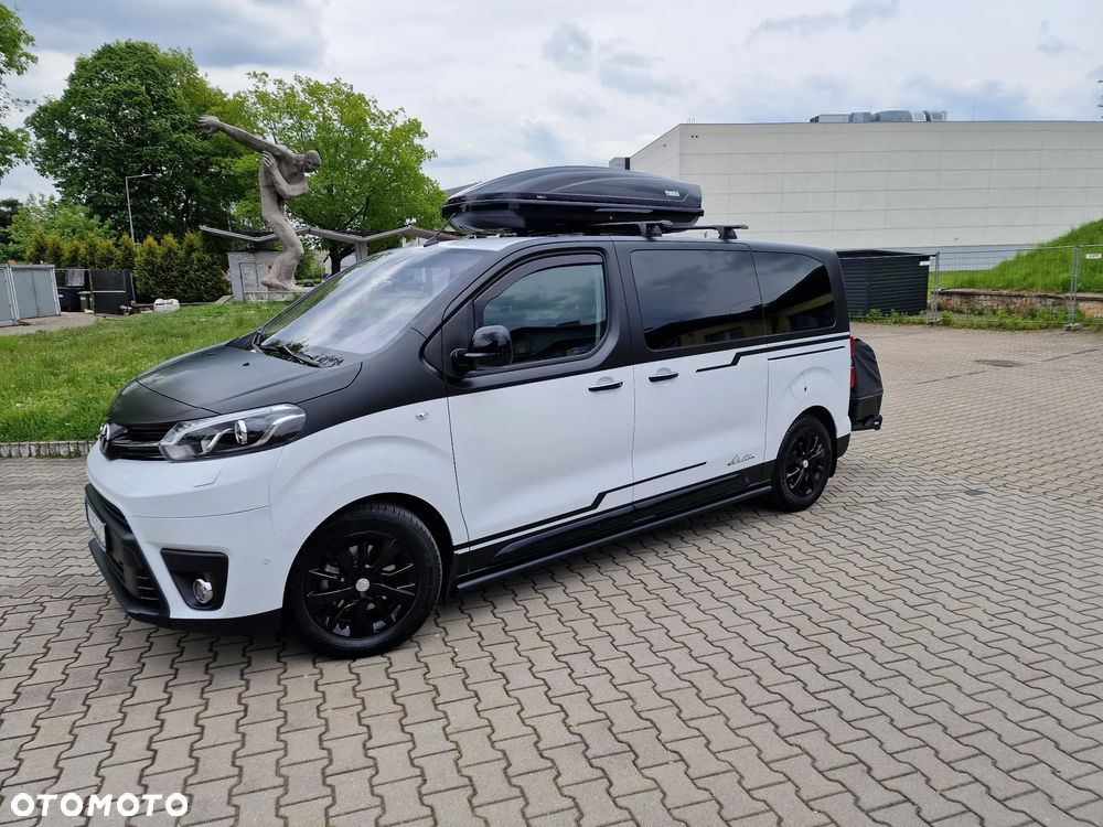 Toyota ProAce Kombi 2.0 D-4D Medium 2,8t - 7