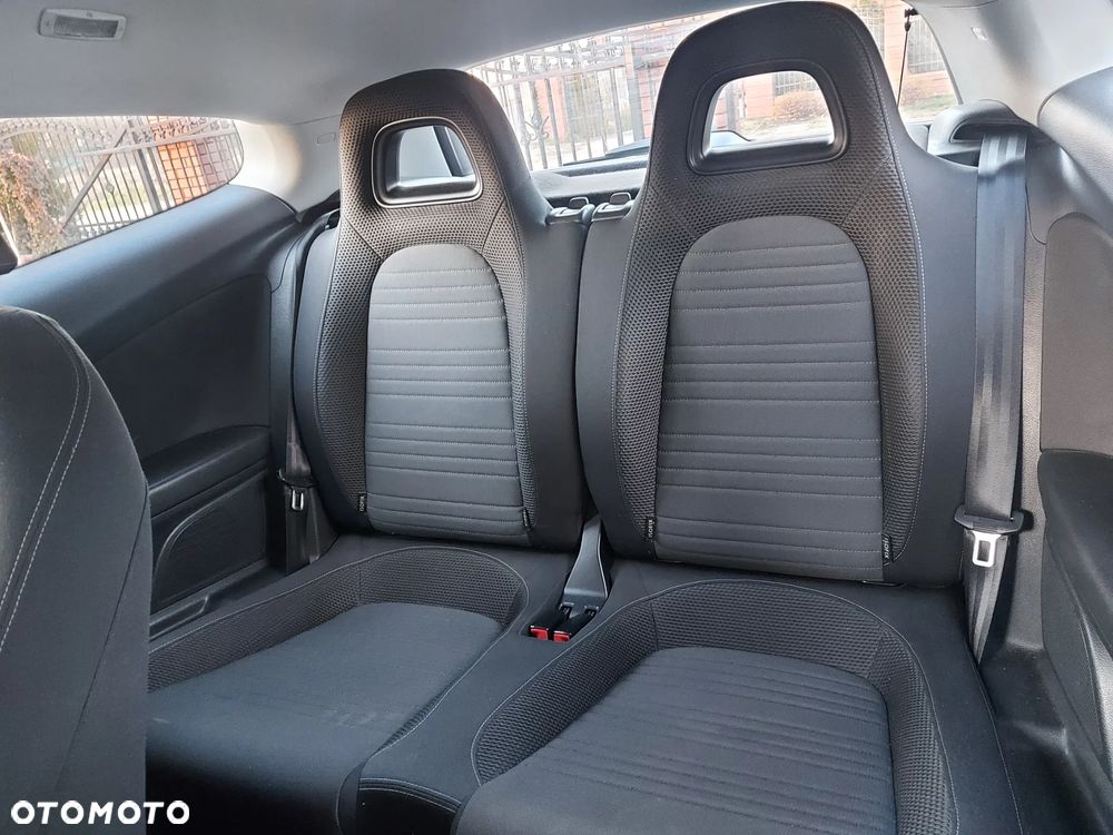 Volkswagen Scirocco 2.0 TDI - 10