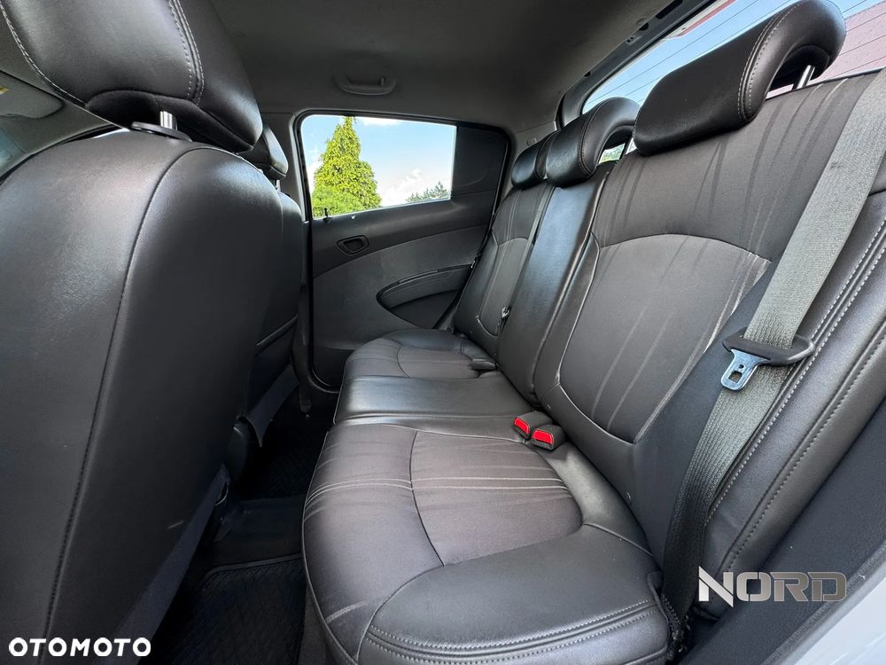 Chevrolet Spark 1.2 LTZ - 19
