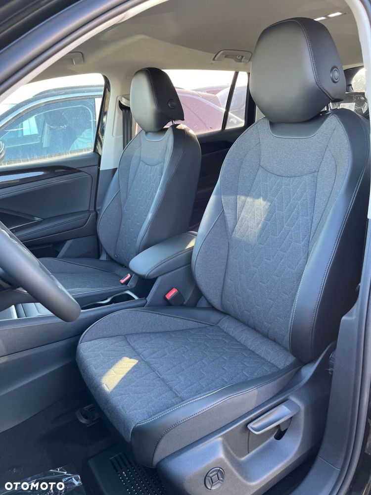 Volkswagen Tiguan 1.5 eTSI Life Plus DSG - 8