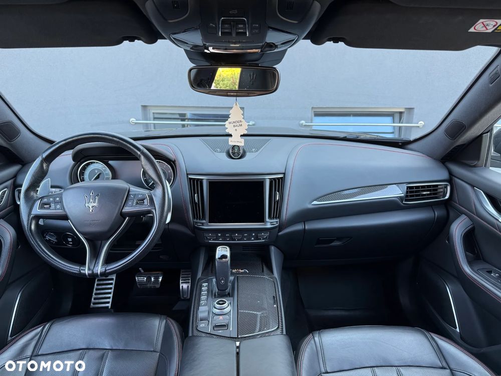 Maserati Levante S Q4 GranSport - 18