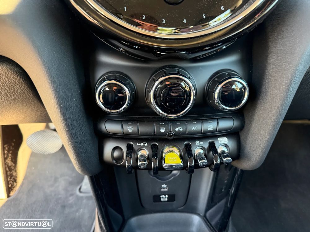 MINI 3 Portas Cooper SE - 9