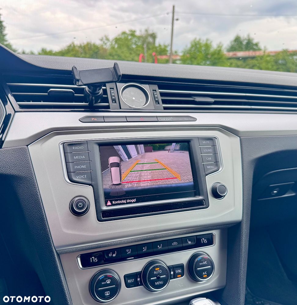 Volkswagen Passat Variant 1.4 TSI ACT (BMT) DSG Comfortline - 32
