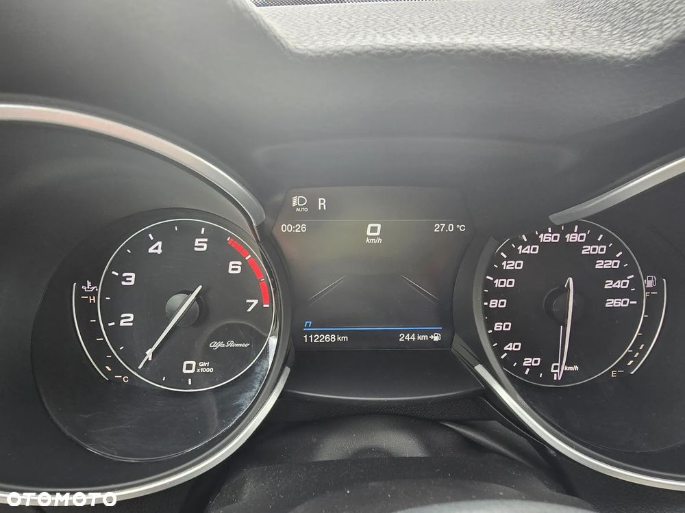 Alfa Romeo Stelvio 2.0 Turbo Sprint Q4 - 25