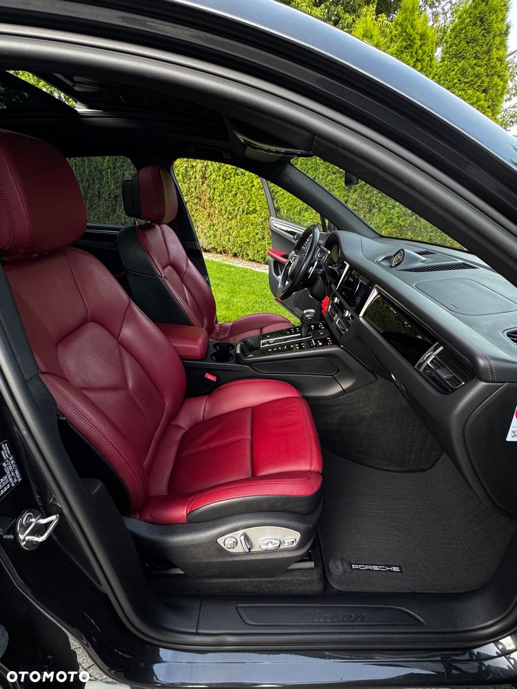 Porsche Macan T - 14