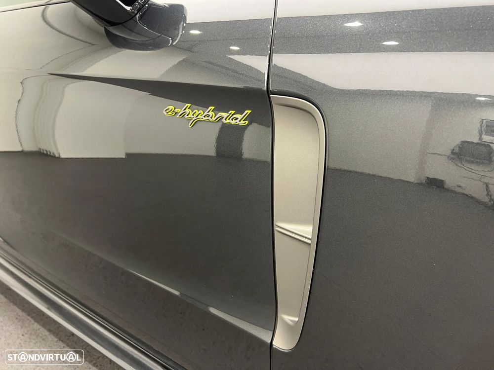 Porsche Panamera - 19