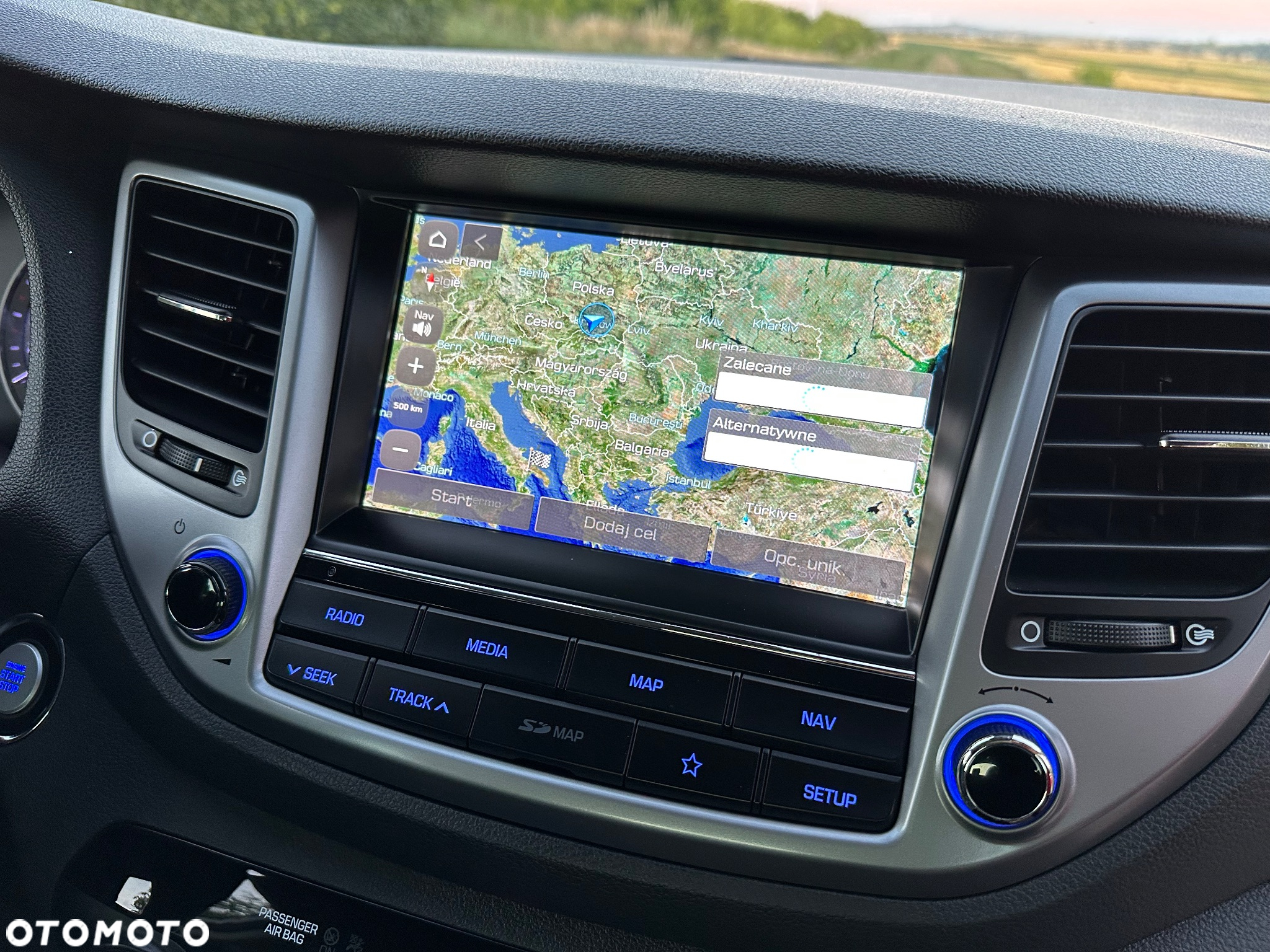 Hyundai Tucson 1.7 CRDI BlueDrive Style 2WD - 25