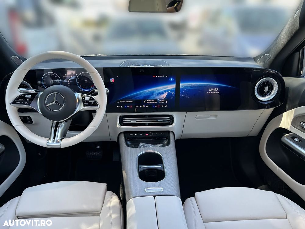 Mercedes-Benz GLB 220 4MATIC - 12