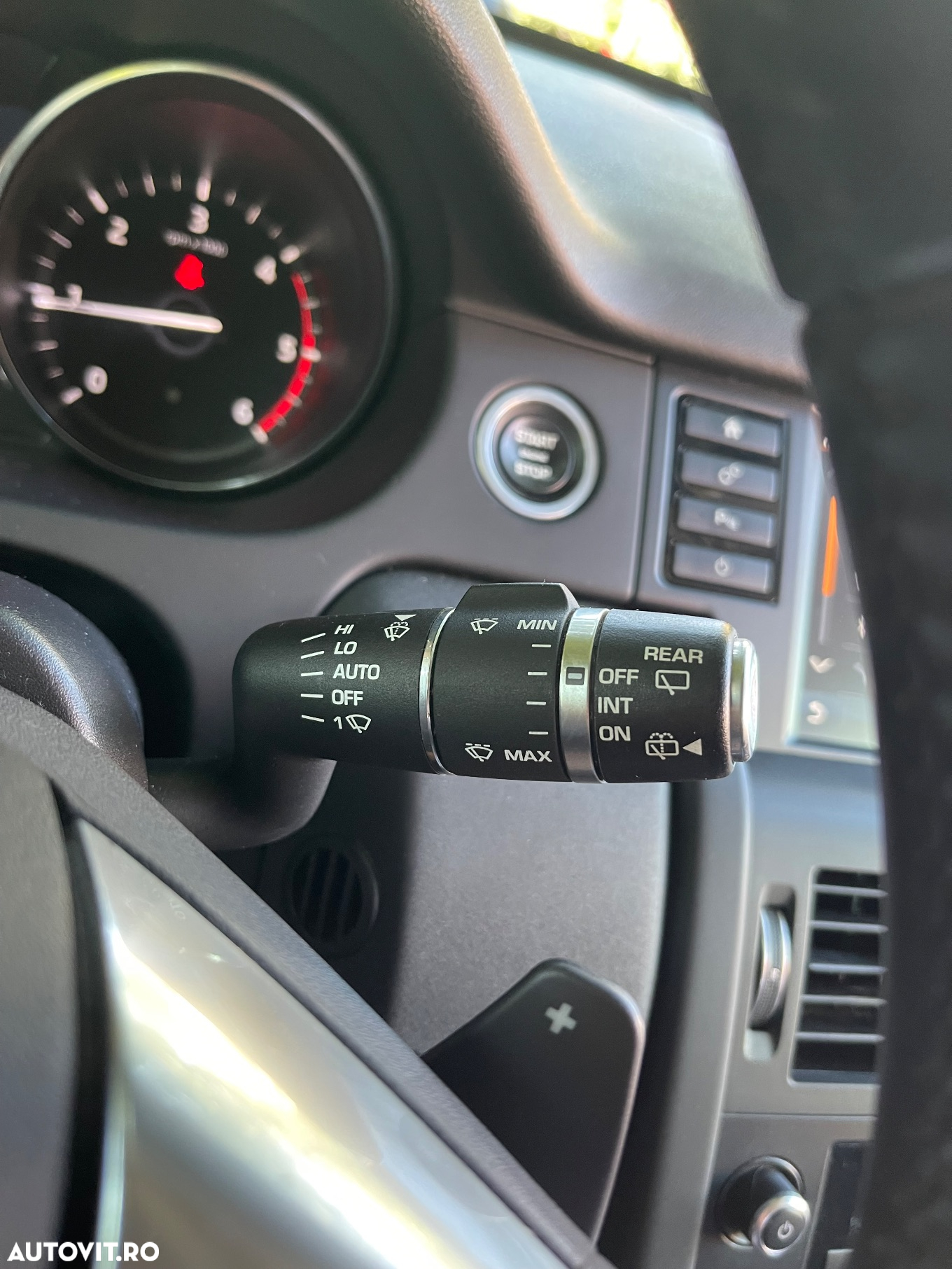 Land Rover Discovery Sport - 17