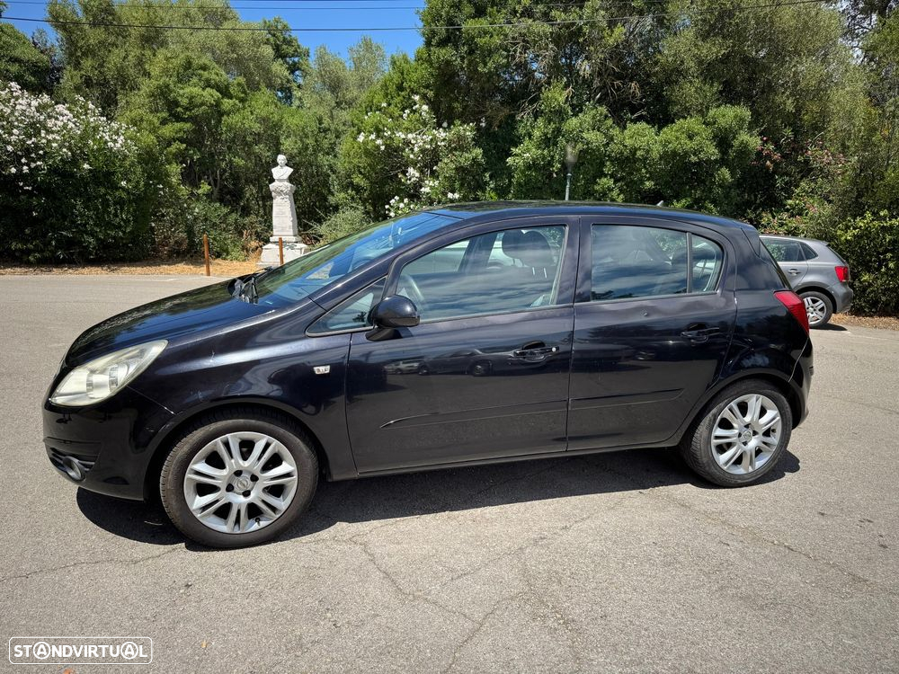 Opel Corsa 1.2 Cosmo 111 - 3