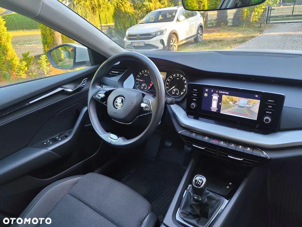 Skoda Octavia 2.0 TDI Ambition - 14
