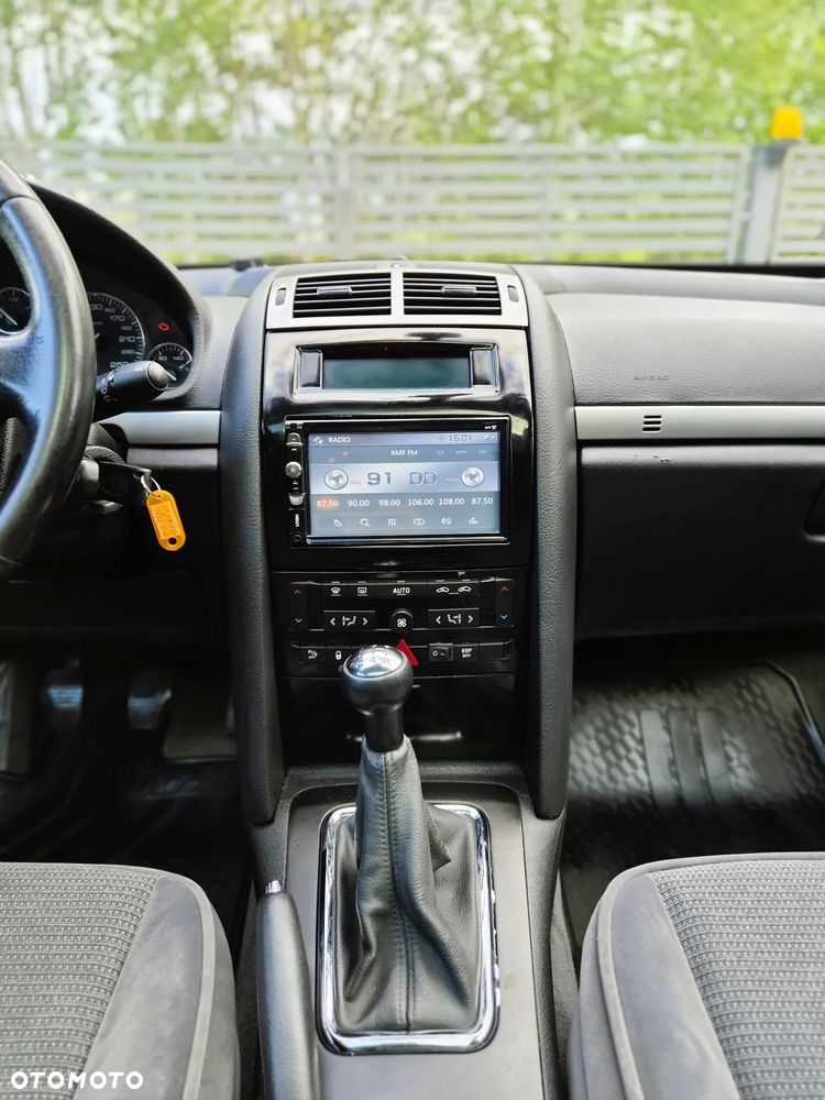 Peugeot 407 - 27
